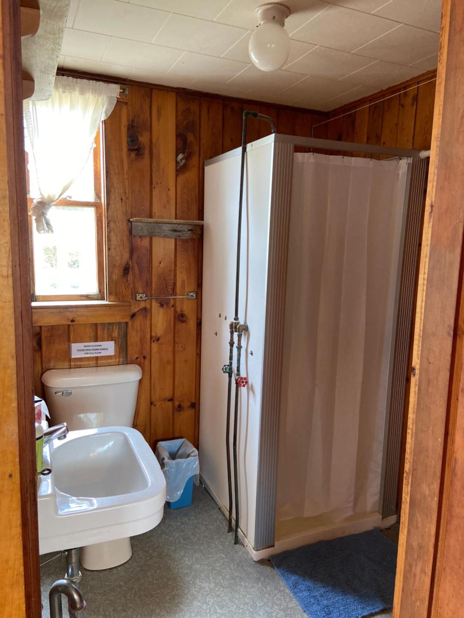 Spinneys Guesthouse & Beach Cottages Phippsburg Bagian luar foto