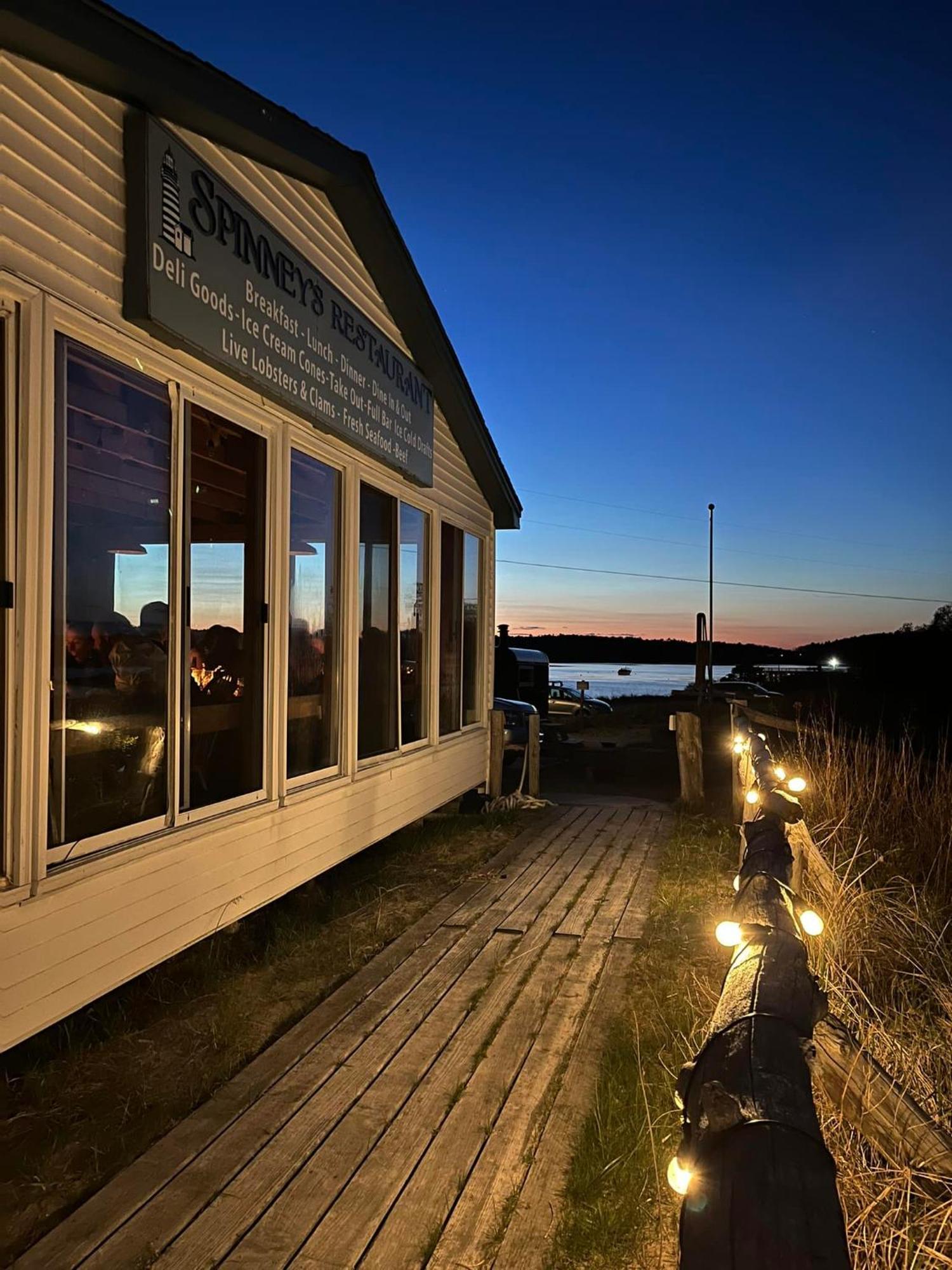 Spinneys Guesthouse & Beach Cottages Phippsburg Bagian luar foto