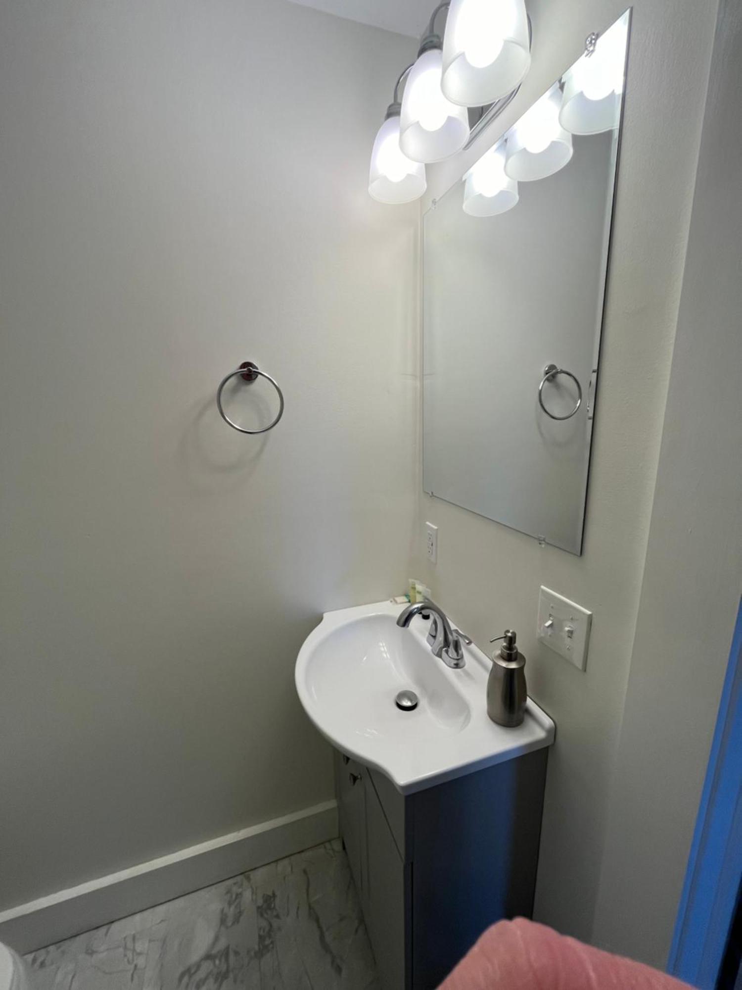 Spinneys Guesthouse & Beach Cottages Phippsburg Bagian luar foto