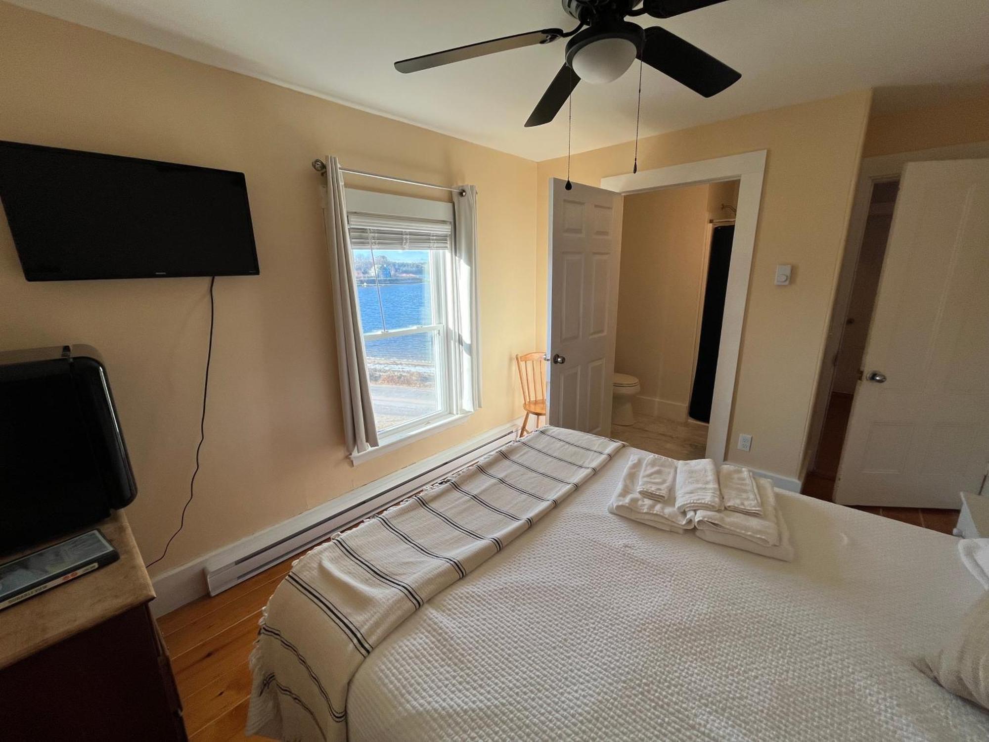 Spinneys Guesthouse & Beach Cottages Phippsburg Bagian luar foto